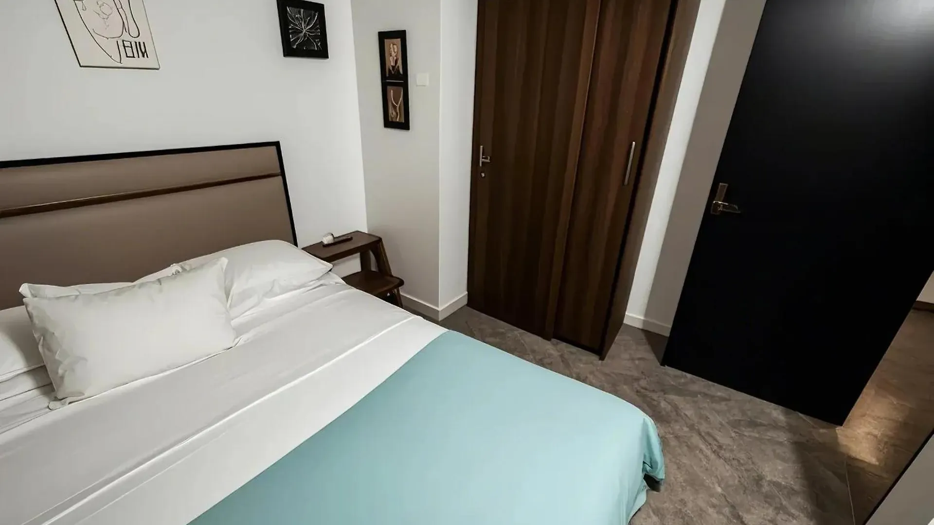 דירה מדיין Aparta Suite Torre De Prado 303